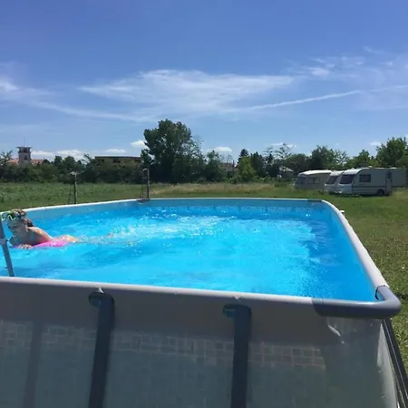 Camping La Foisor *